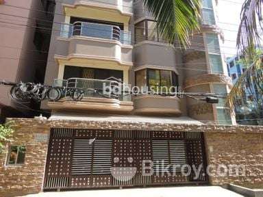 Bagicha, Apartment/Flats at Uttara
