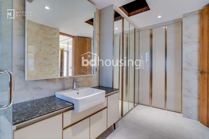 Semi Furnished SH1033, Apartment/Flats at Gulshan 01
