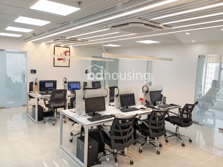 Rent Serviced Coworking Office Spaces, Office Space at Bashundhara R/A