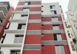 2200 sqft, 4 Beds Ready Apartment/Flats for Sale at Bashundhara R/A Apartment/Flats at 