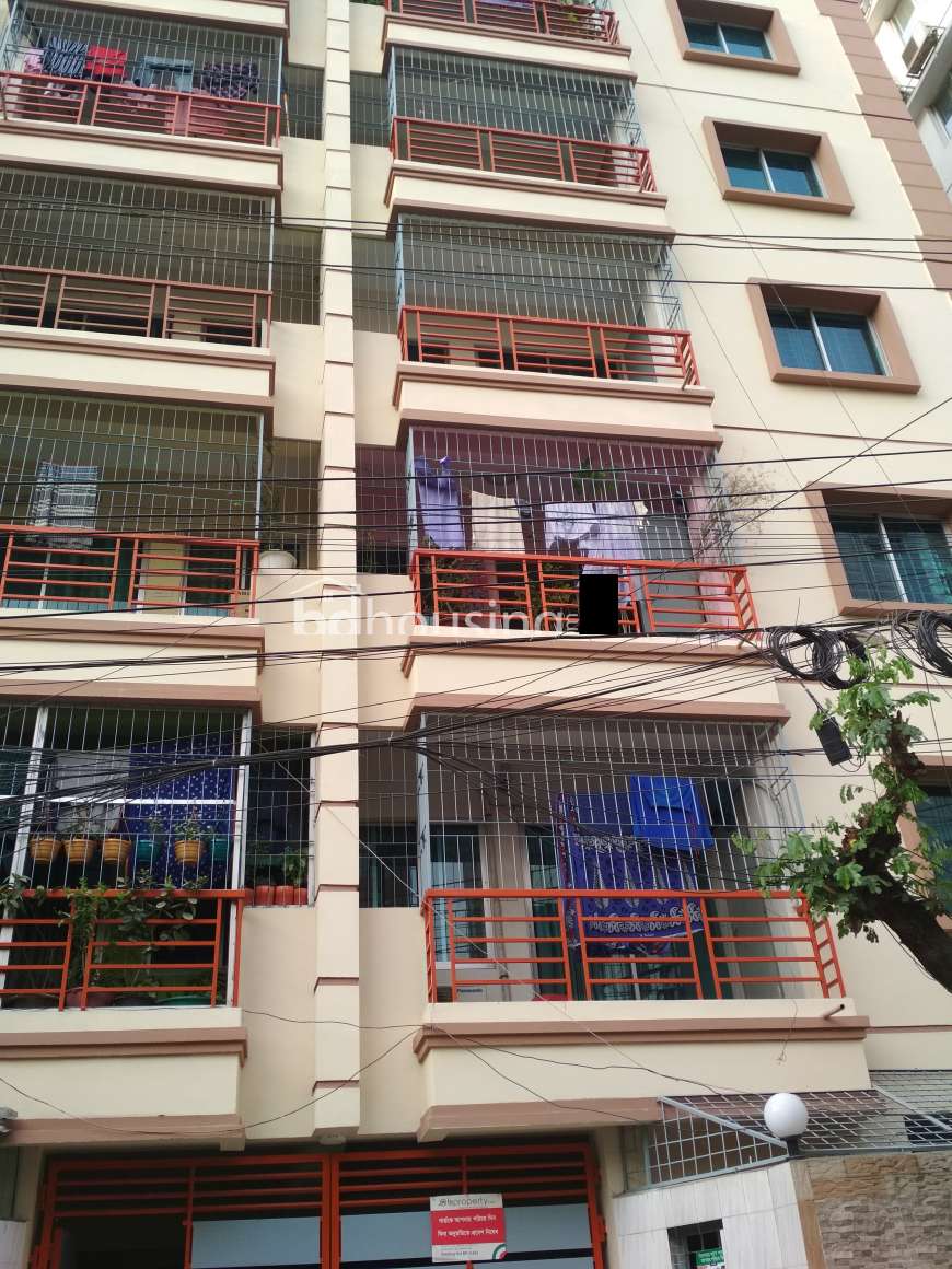 SOUTH FACE  FLAT, Apartment/Flats at Bashundhara R/A