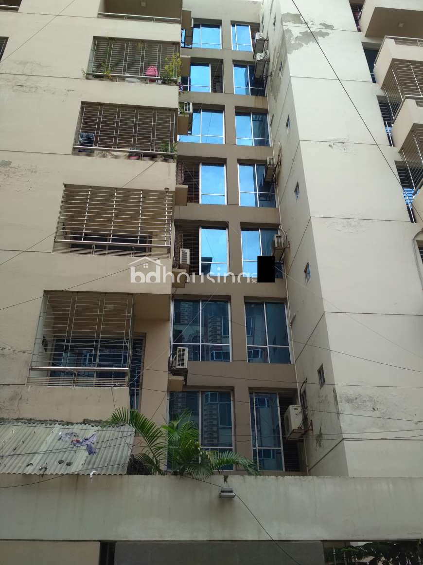 SINGLE UNIT CORNER PLOT, Apartment/Flats at Uttara