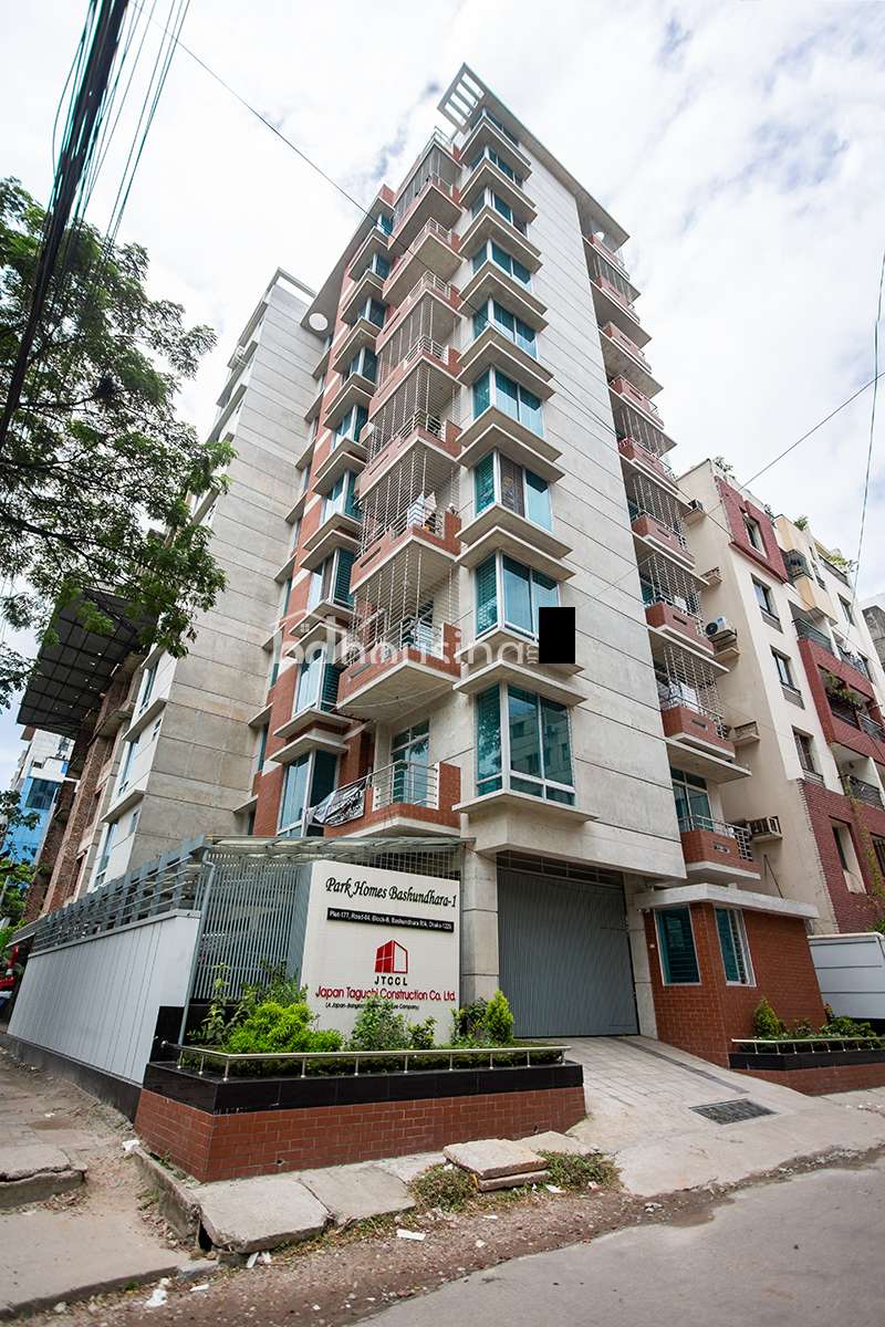 Ready,Corner Apt with Gas connection @ B Block, Apartment/Flats at Bashundhara R/A