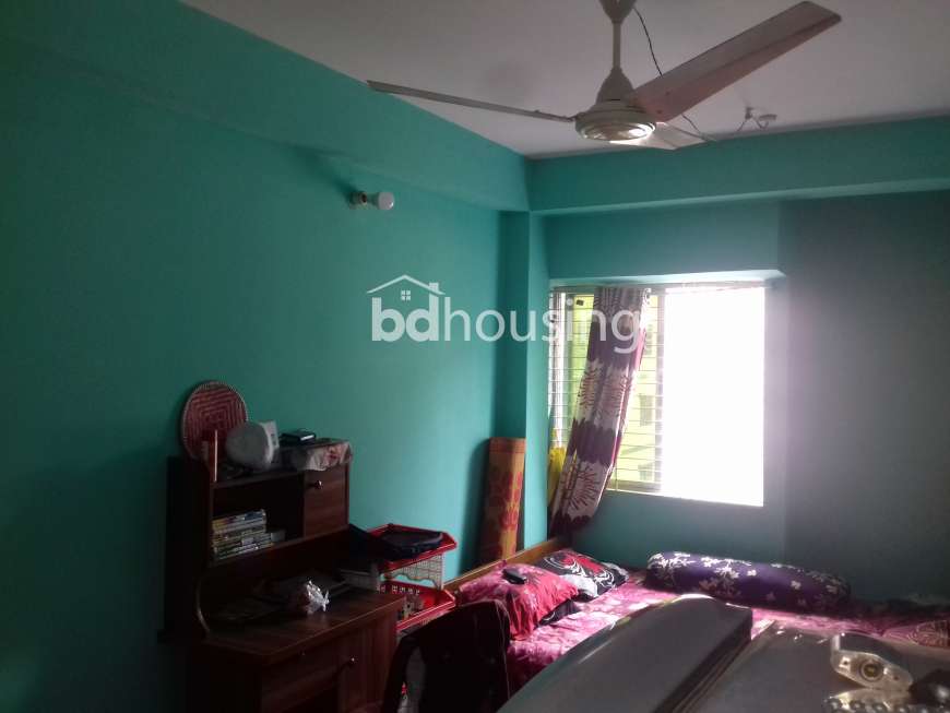 নিজস্ব বাড়ীর ফ্ল্যাট বিক্রয় (মা মঞ্জিল), Apartment/Flats at Chawk Bazar