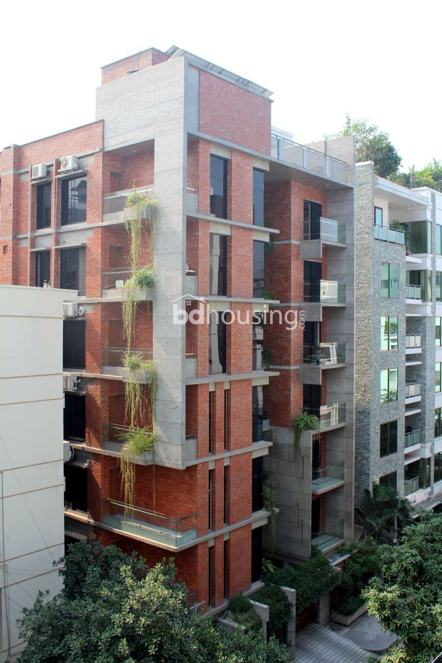 Max Monica Empori, Apartment/Flats at Mohakhali DOHS