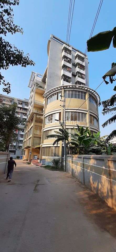 1470sft Protik developer, Apartment/Flats at Banasree