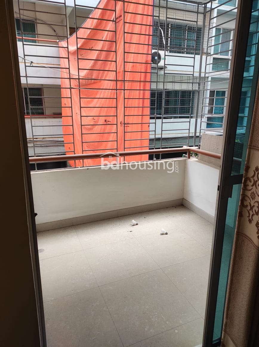 Building- E5, Apartment/Flats at Bashundhara R/A