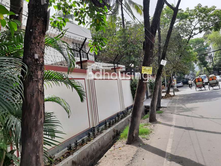 INDEPENDENT TWO  STORIED ATTRACTIVE HOUSE IN PRIME LOCATION IN CORNER PLOT IN GULSHANIS READY FOR RENTFROM JULY'2021, Independent House at Gulshan 02