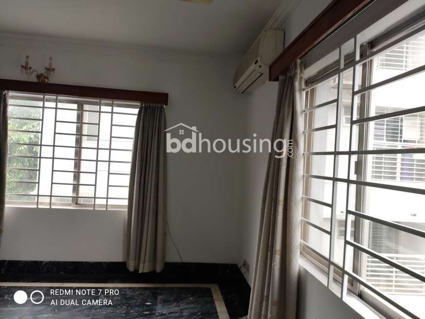 Flat#C-4, Road#13, Gulshan-1, Apartment/Flats at Gulshan 01