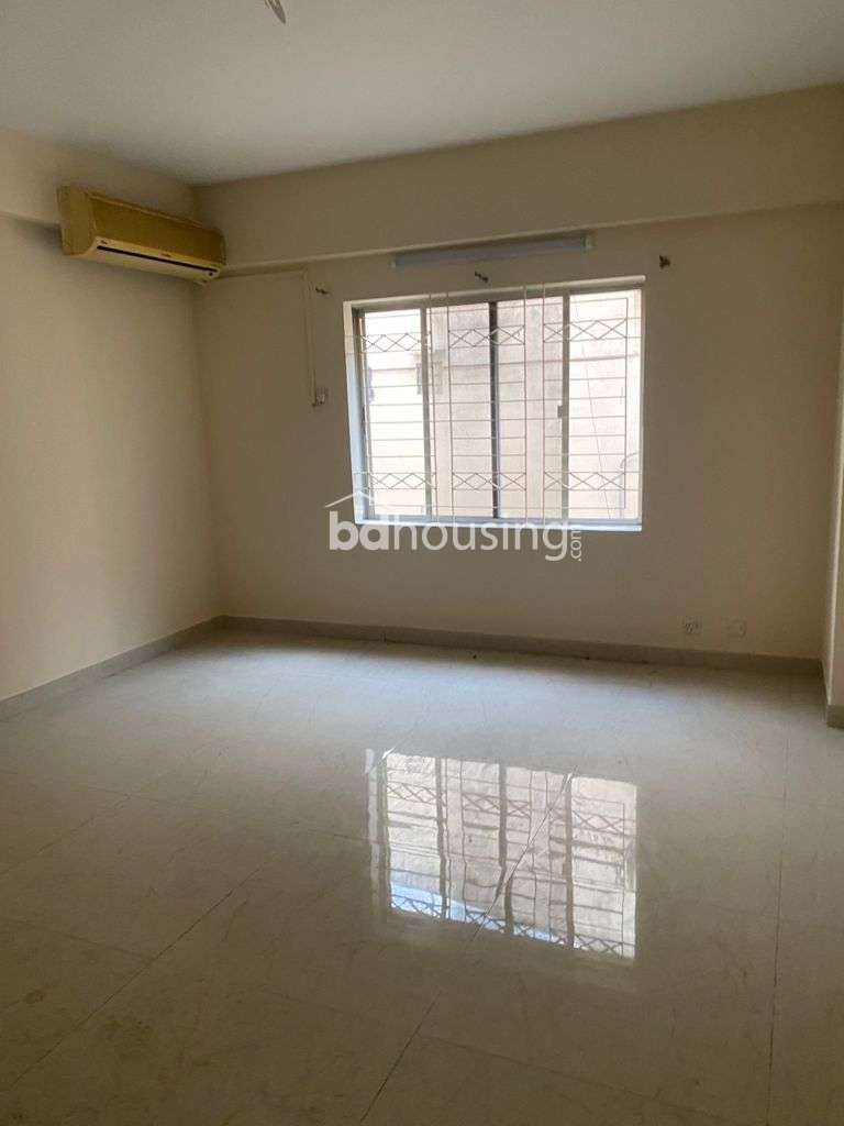 Property at Gulshan, Rd 104, Apartment/Flats at Gulshan 02