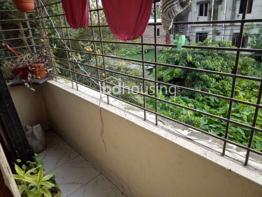 Baitun nur jame moshjid, Moddhopara, Khilkhet, Dhaka- 1229, Sublet/Room at Khilkhet