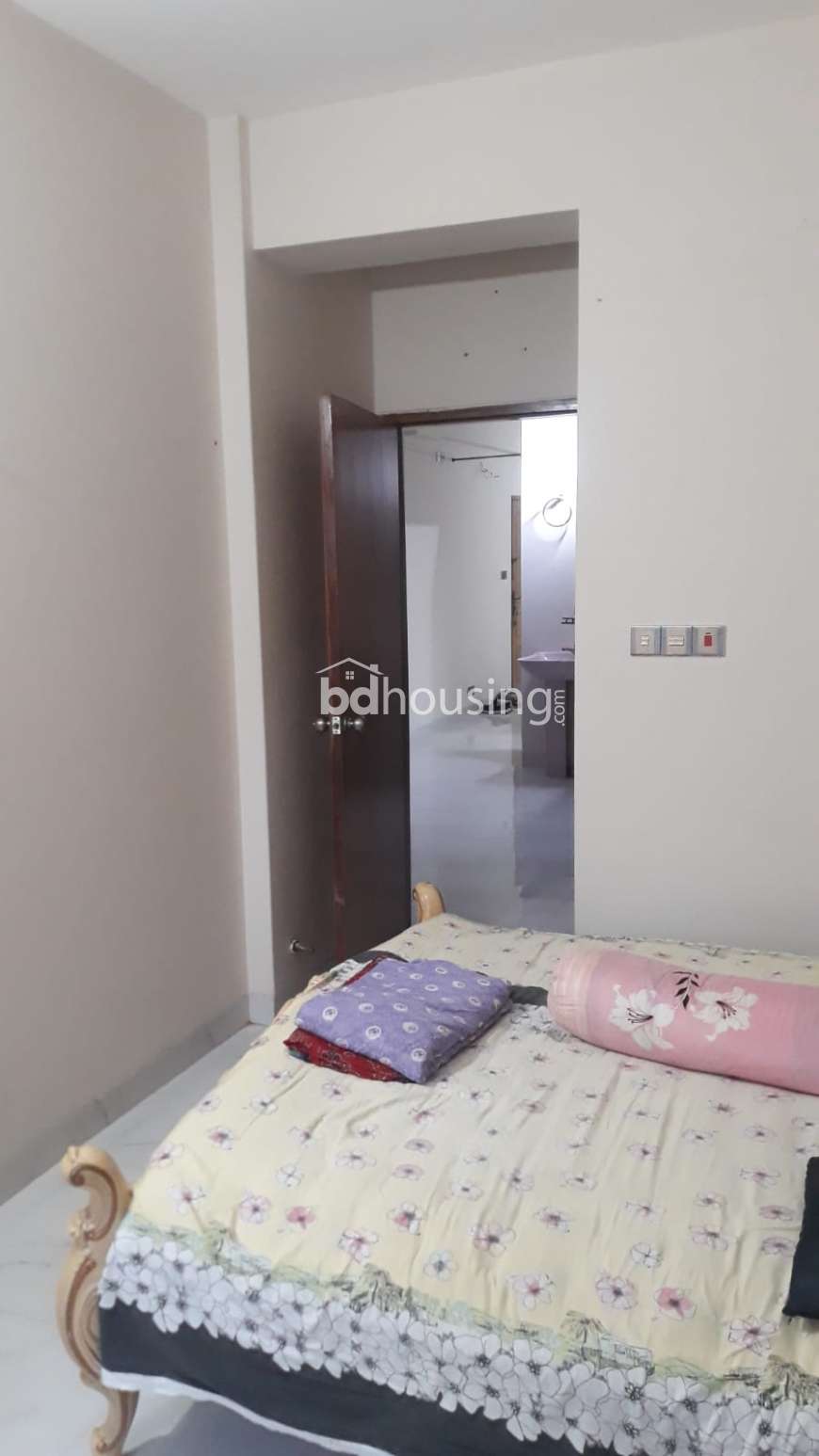 1350 sft. South Facing Apartment for Sale, Apartment/Flats at Bashundhara R/A