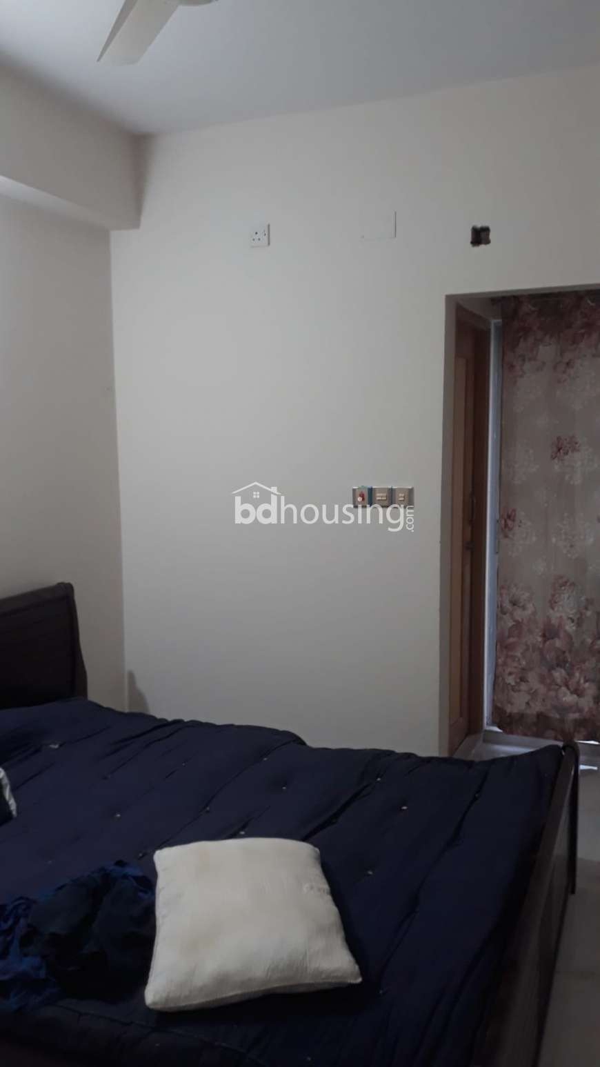 1350 sft. South Facing Apartment for Sale, Apartment/Flats at Bashundhara R/A