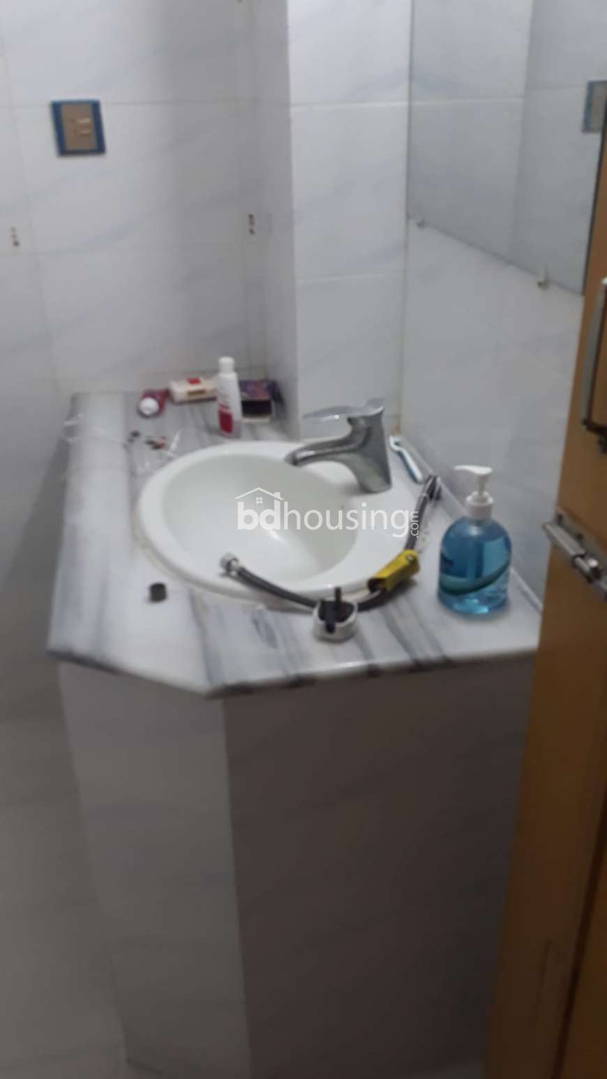 1350 sft. South Facing Apartment for Sale, Apartment/Flats at Bashundhara R/A