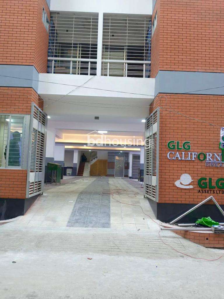 GLG California Dreams, Apartment/Flats at Adabor