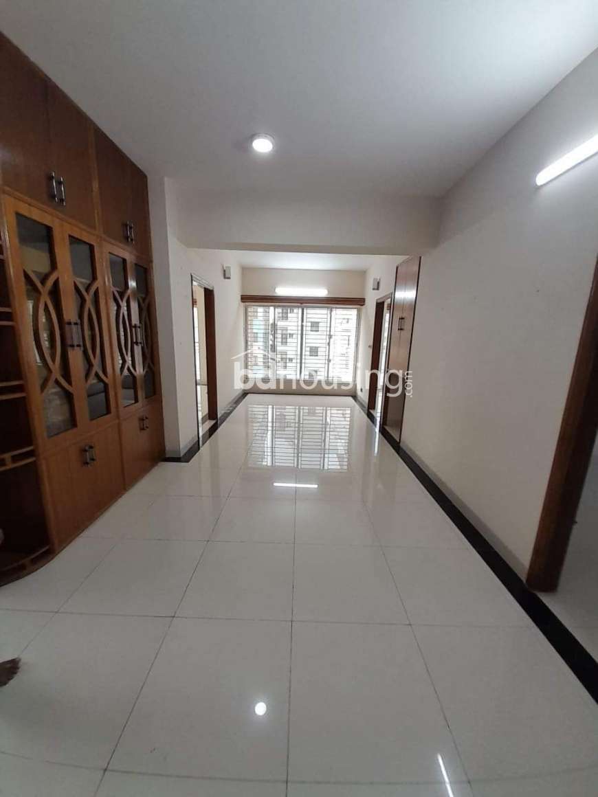 Flat for Sale (Used), Apartment/Flats at Bashundhara R/A