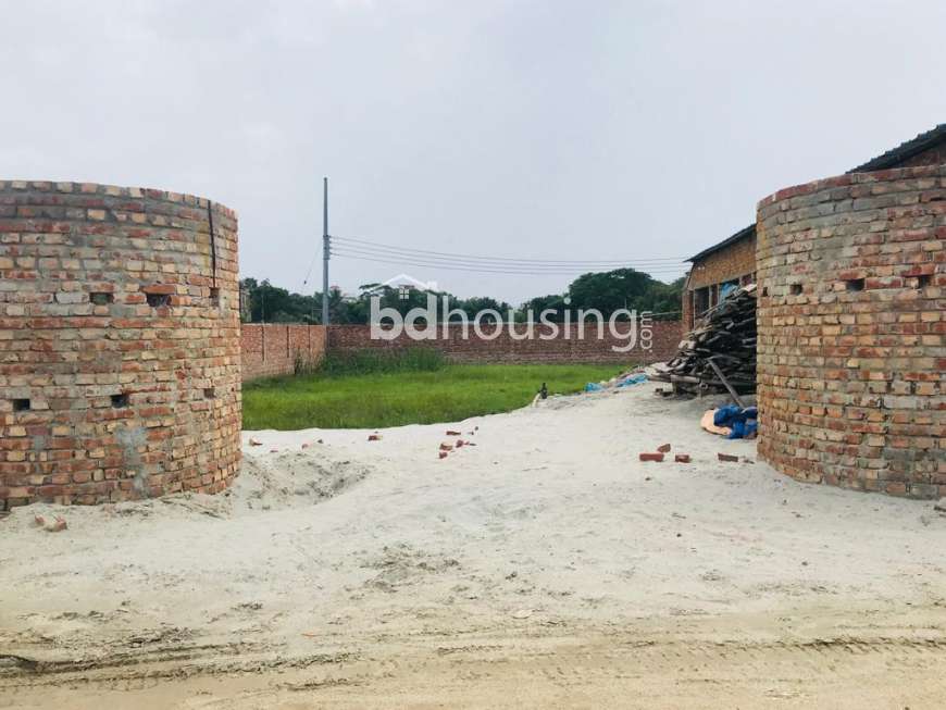 Private land , Residential Plot at Uttara