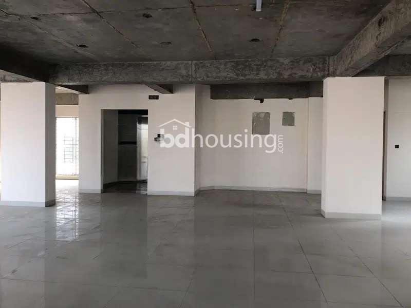 Palm Jumeirah, Showroom/Shop/Restaurant at Uttara
