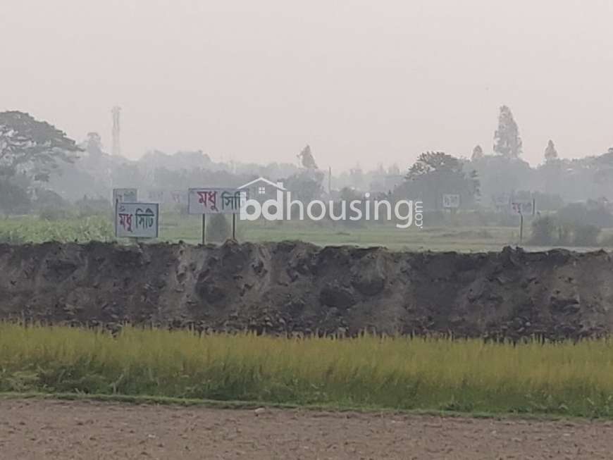 Modhucity, Residential Plot at Keraniganj