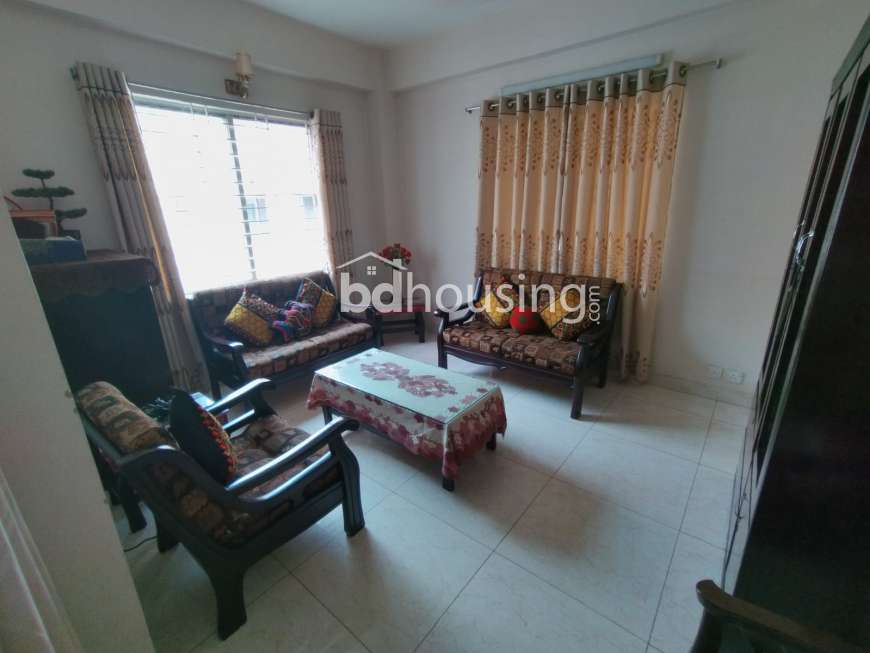 1550 sft. Used Apartment for Sale at Block F, Bashundhara R/A, Apartment/Flats at Bashundhara R/A