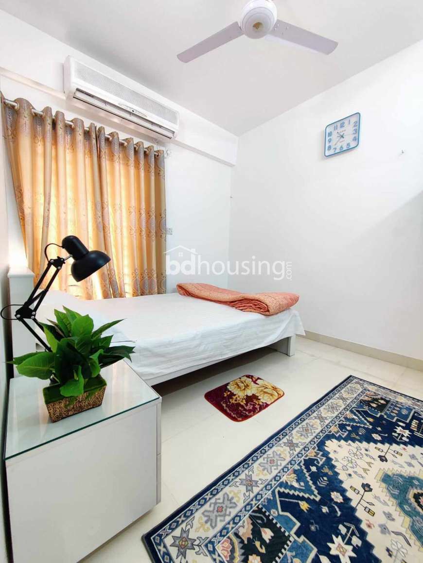 Rent A Two-Bedroom Apartment With Complete Furnishings, Apartment/Flats at Bashundhara R/A