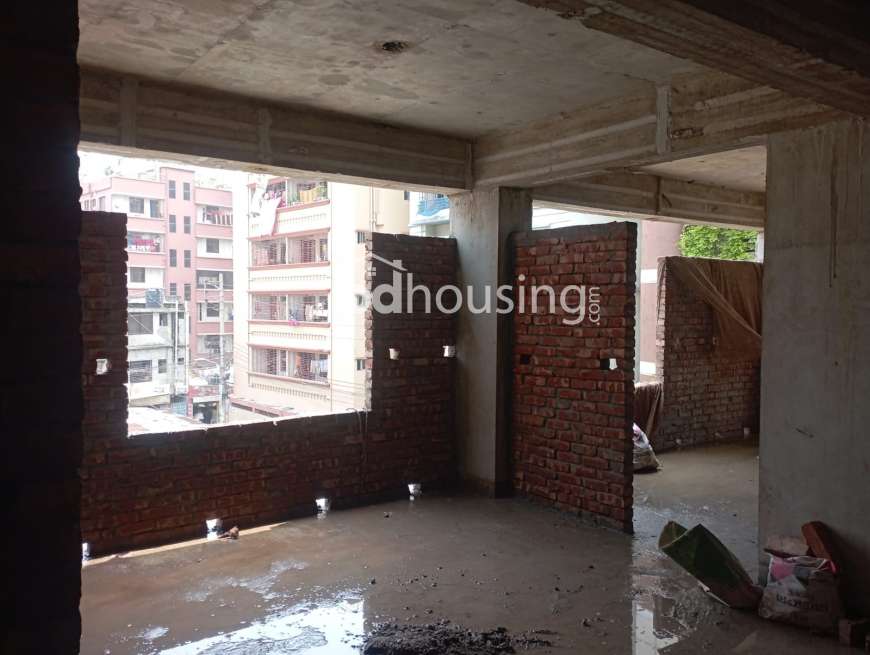 Dakhin Bari, Apartment/Flats at Adabor