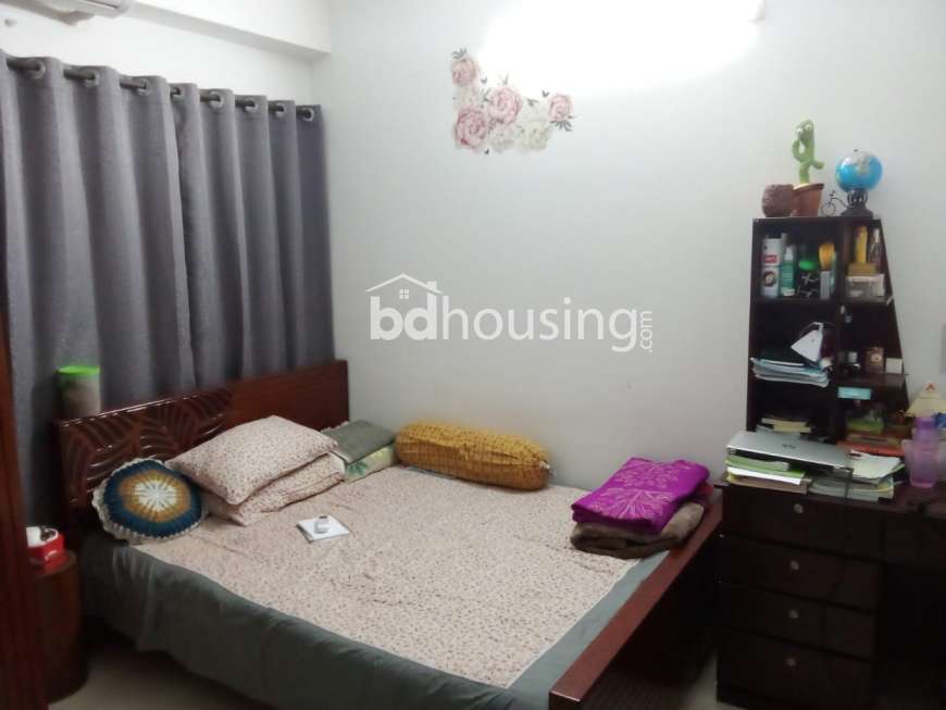 1490 sft. Used Apartment for Sale at Baridhara DOHS, Apartment/Flats at Baridhara