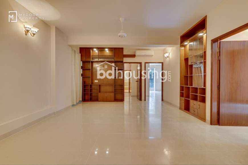 Semi-furnished, Apartment/Flats at Gulshan 02