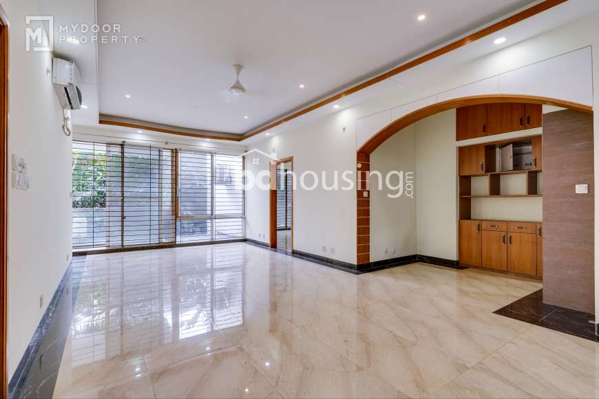 Semi furnished, Apartment/Flats at Gulshan 02