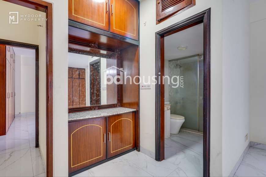 Semi-furnished (1011), Apartment/Flats at Gulshan 01