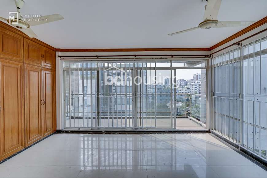 Semi-furnished, Apartment/Flats at Baridhara