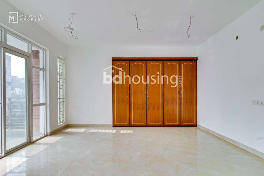 Newly Built Semi furnished, Apartment/Flats at Gulshan 01