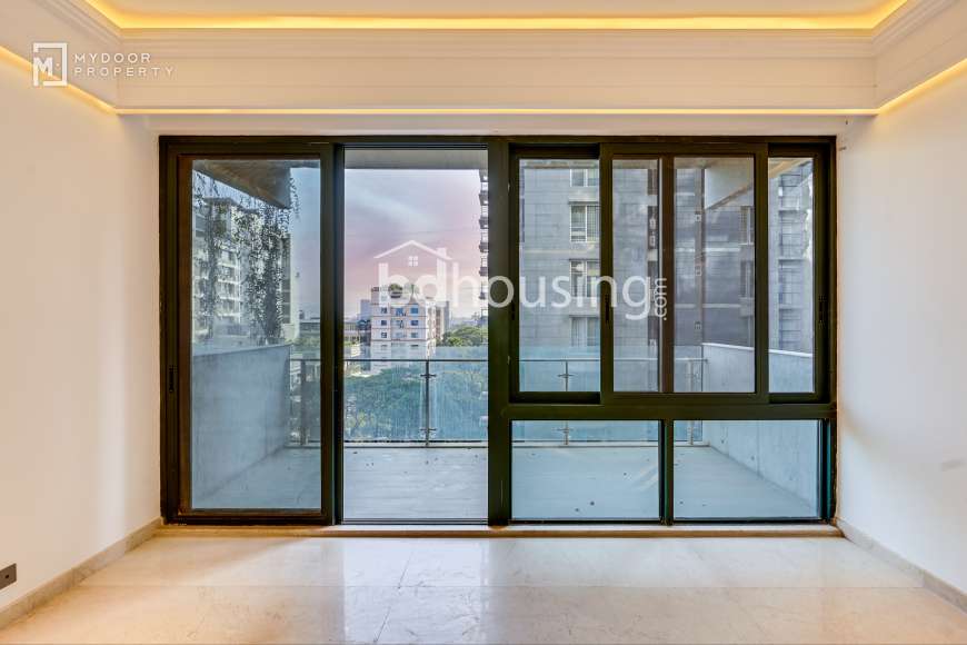 Semi-Furnished, Apartment/Flats at Gulshan 01