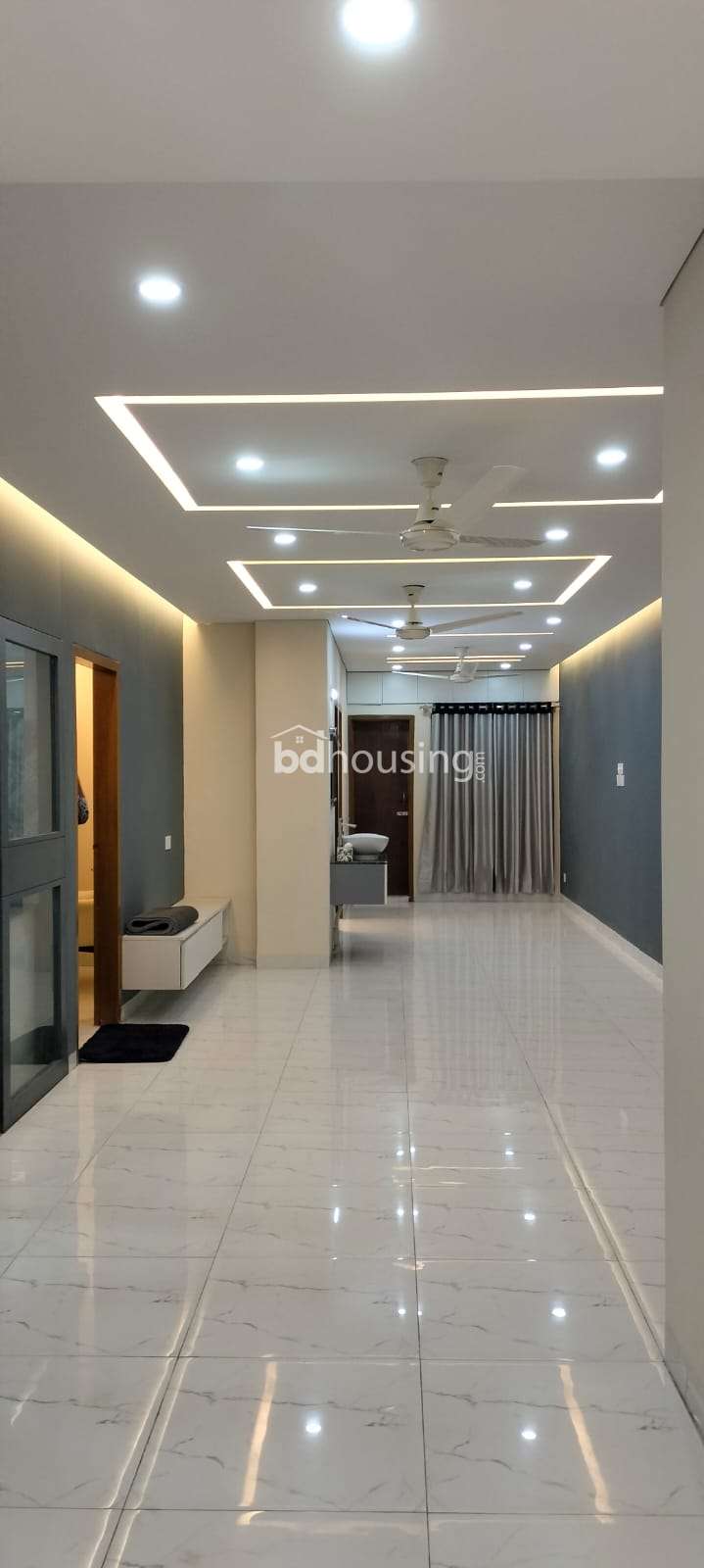 Ready Flat in Bashundhara (Sekandar Builders), Apartment/Flats at Bashundhara R/A