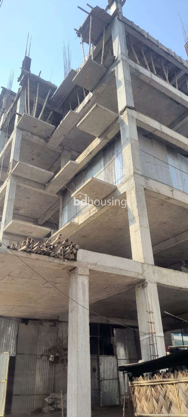 South Facing 1575 sft. near 300 ft @ Block_H_Bashundhara, Apartment/Flats at Bashundhara R/A