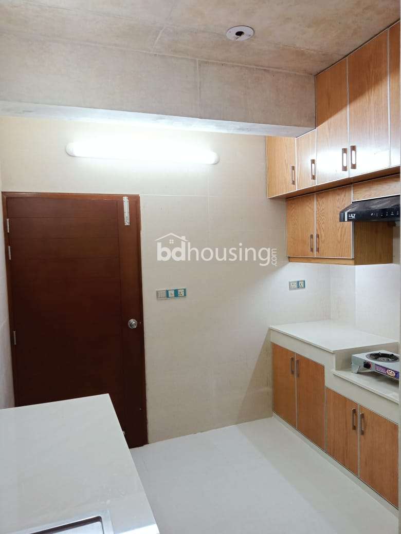 Md. Nasiruddin Chowdhury, Apartment/Flats at Bashundhara R/A