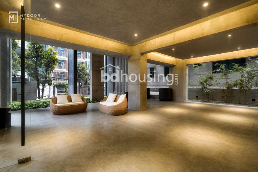 Semi-furnished 52, Apartment/Flats at Gulshan 02