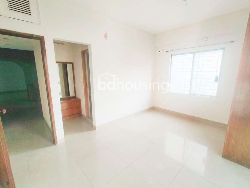 Amity, Apartment/Flats at Bashundhara R/A