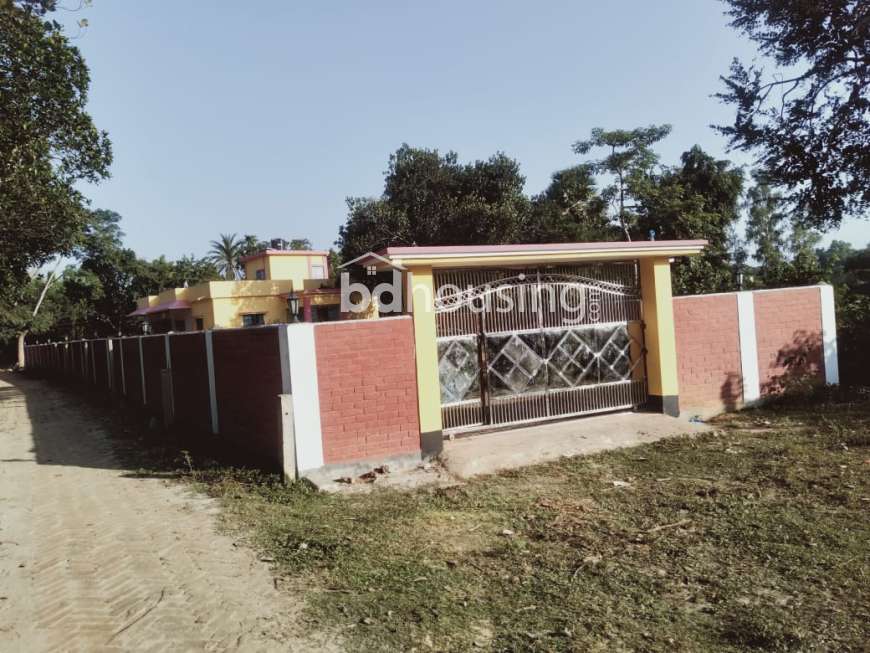 A very attractive semiduplex Banglo at Bhaluka,Mymensingh, Duplex Home at sadar