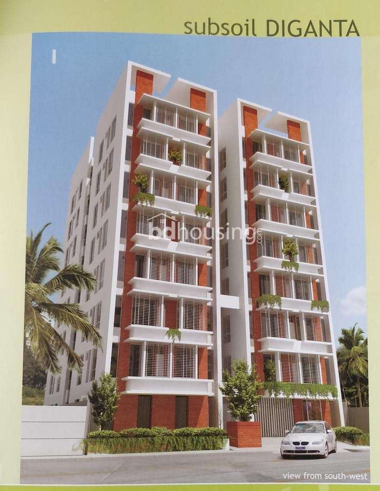 To-Let at Malibagh Baganbari R/A 1100 square foot, First Floorr 3 bed 2 bath, 1 bed attached bath. 3 Belkoni, Dining, Living, Kitchen Lift, Generator, Titas gas, Parking etc available 24 hours security serviceService Charge (Water bil included, Apartment/Flats at Malibag