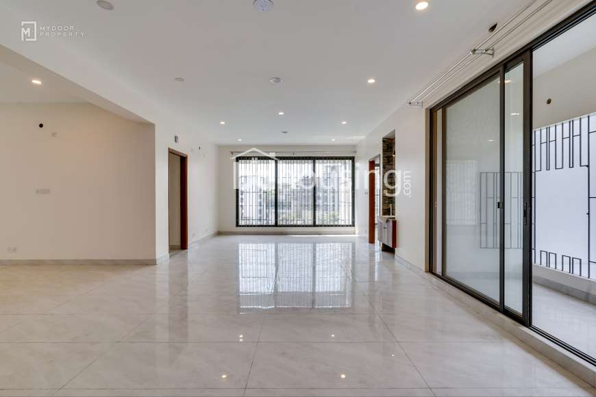 Semi-F. SH-1064, Apartment/Flats at Gulshan 02