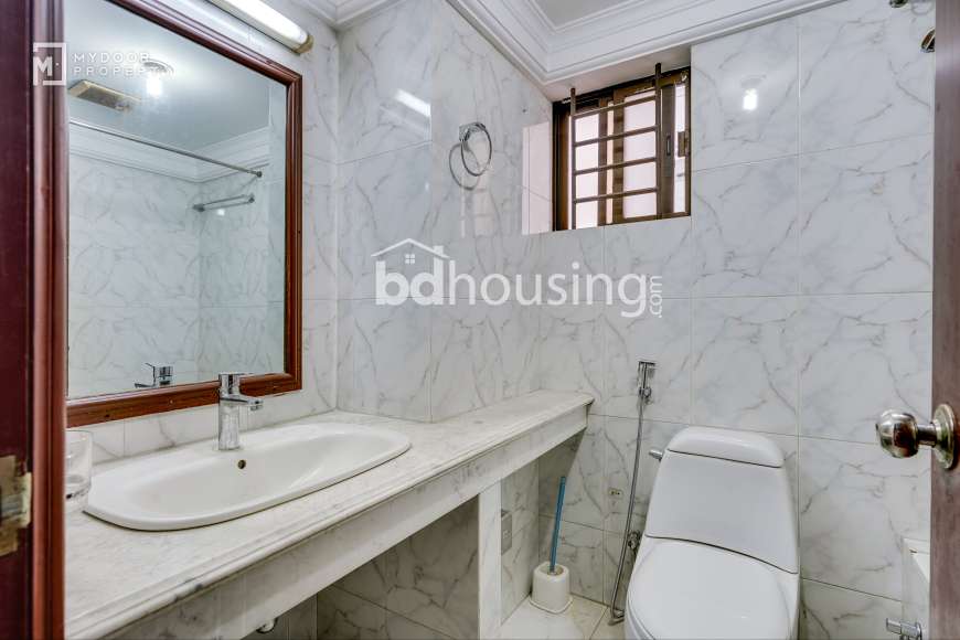 Semi furnished am-1045, Apartment/Flats at Gulshan 02