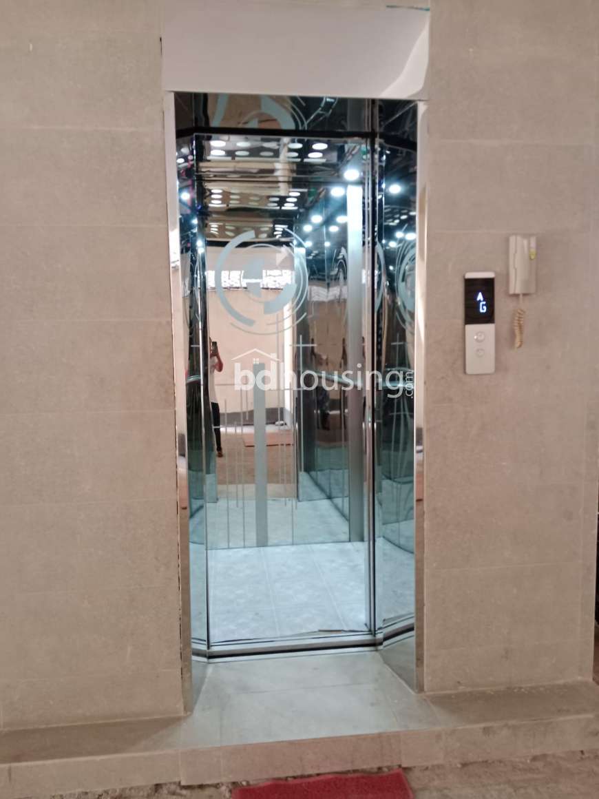 1800 sft 4 Bed , Apartment/Flats at Uttara