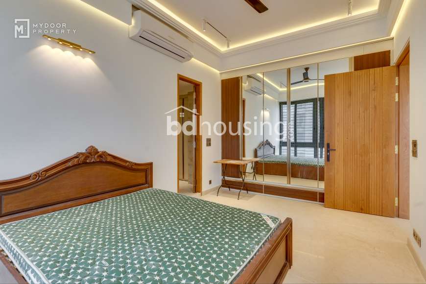 Semi Furnished SH1033, Apartment/Flats at Gulshan 01