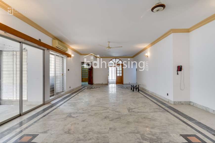 Semi-Furnished (AM 1066), Apartment/Flats at Gulshan 02