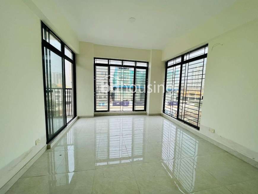 2115 Sft Brand New Apartment , Apartment/Flats at Bashundhara R/A
