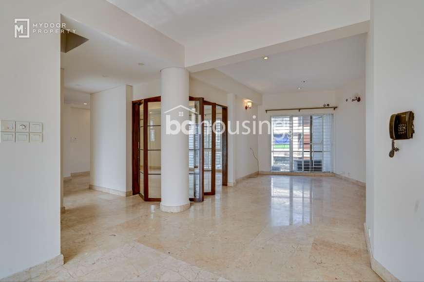 Semi-Furnished Am-1042, Apartment/Flats at Gulshan 01