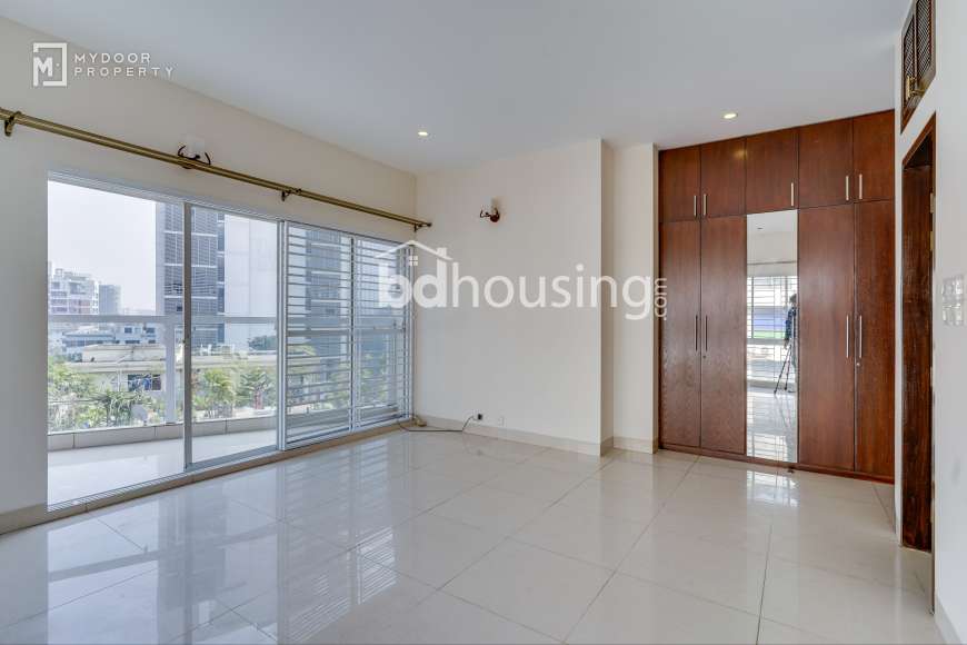 Semi-Furnished Am-1042, Apartment/Flats at Gulshan 01