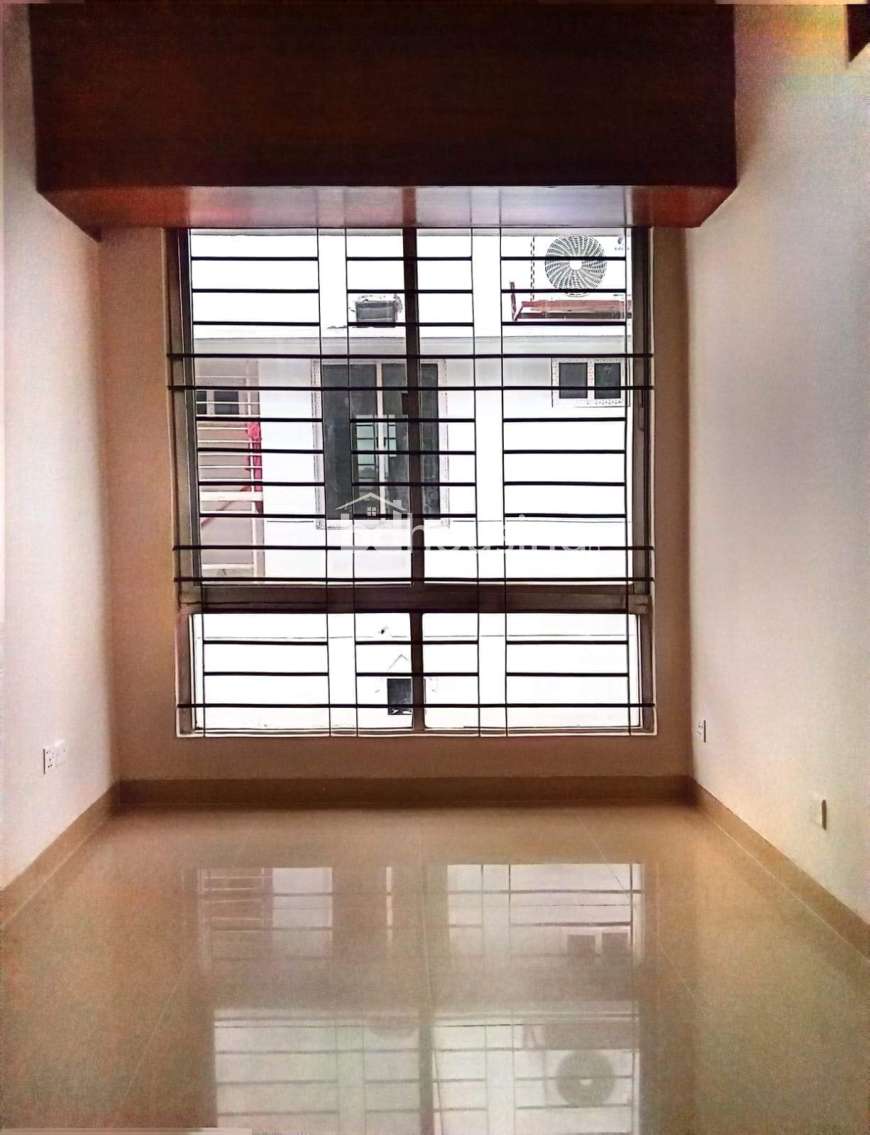1500 sft corner Apartment , Apartment/Flats at Uttara