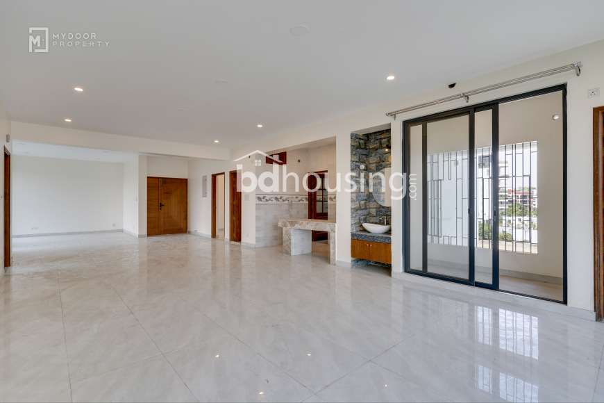 Semi-Furnished SH-1062, Apartment/Flats at Gulshan 02
